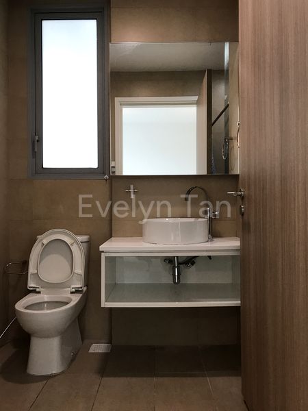 1 Bed Condo for Rent in  Canberra Residences - Image 6